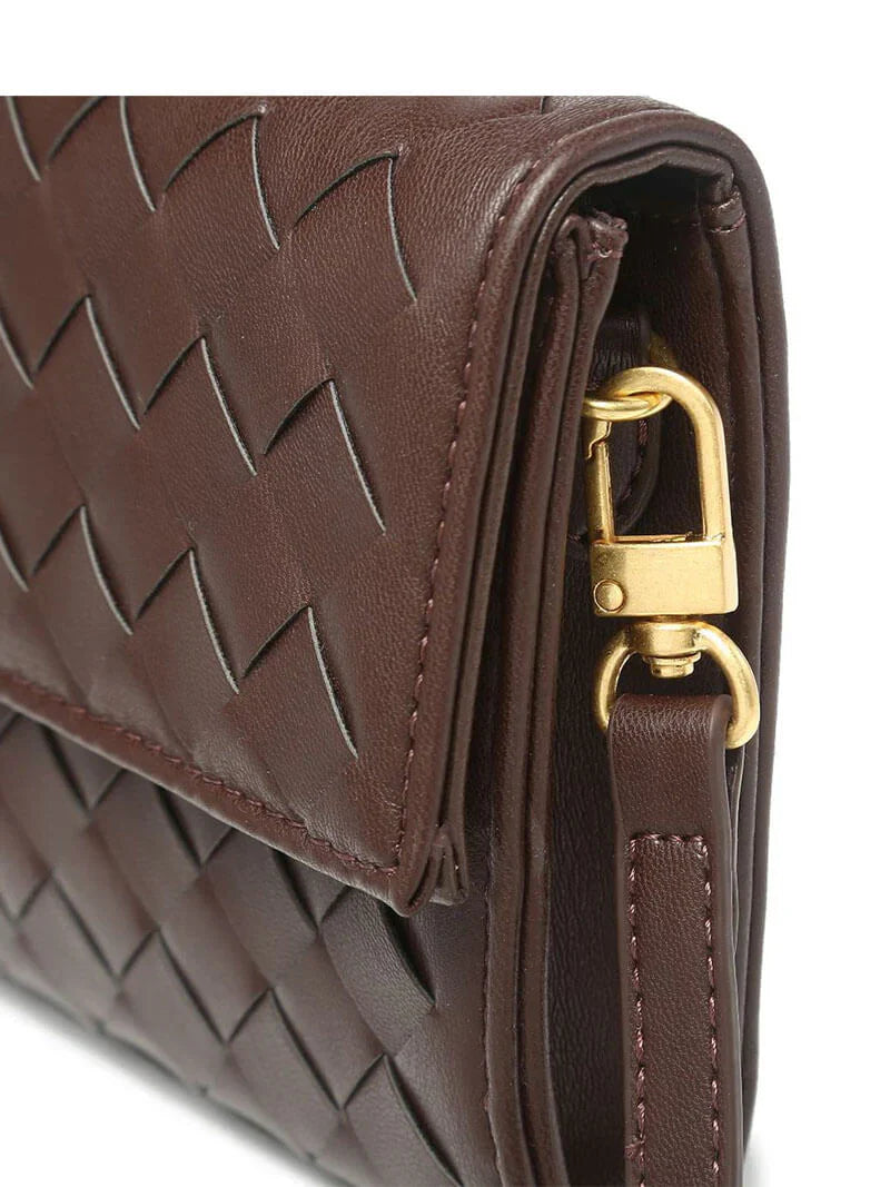 Damen Handtasche im Flecht Design Pochette mit goldenem Verschluss und Schulterriemen